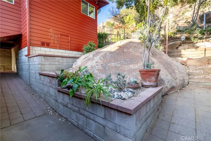 4899 Glenwood Drive, Riverside, California 92501