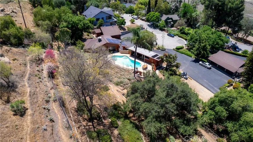 4899 Glenwood Drive, Riverside, California 92501