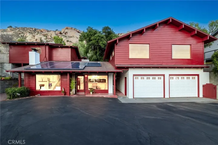 4899 Glenwood Drive, Riverside, California 92501