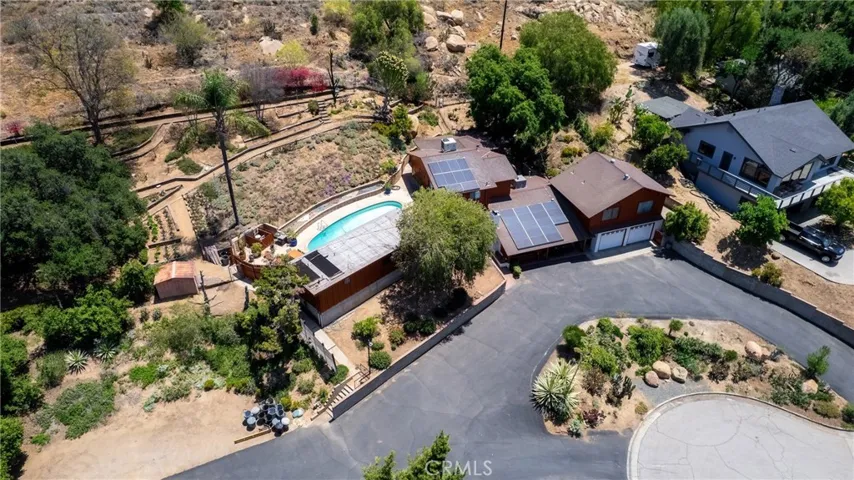 4899 Glenwood Drive, Riverside, California 92501