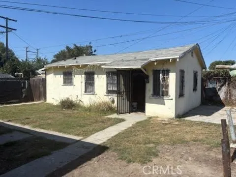 1413 E 77th Street, Los Angeles, California 90001