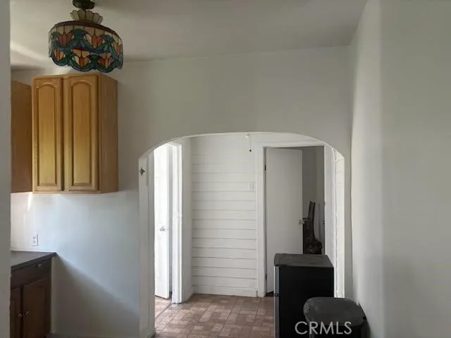 1413 E 77th Street, Los Angeles, California 90001