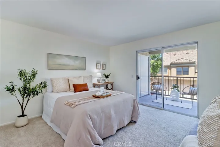Large Bedroom