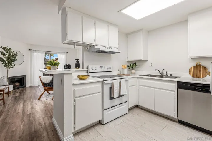 214 Woodland Pkwy 101, San Marcos, California 92069