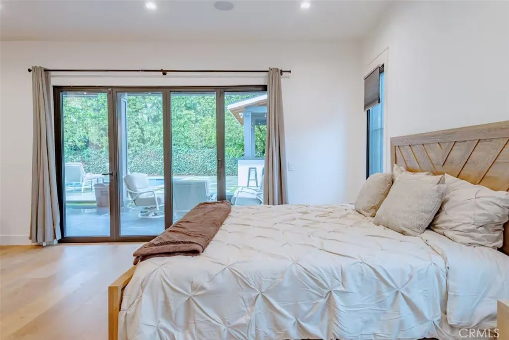 5225 Topeka Drive, Tarzana, California 91356 home-pic-38