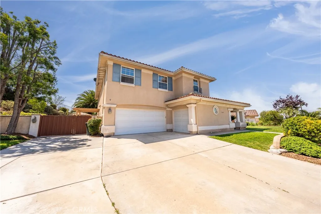 31465 Inverness Court, Temecula, California 92591 home-pic-3