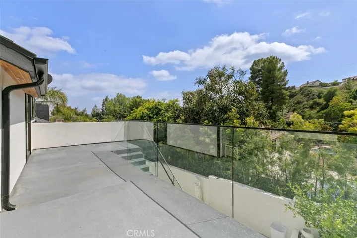 2223 Flintridge Drive, Glendale, California 91206