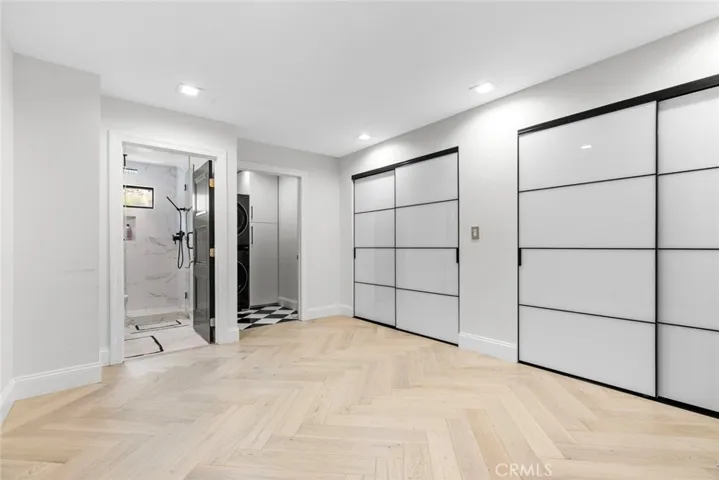 2223 Flintridge Drive, Glendale, California 91206
