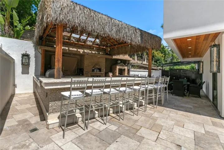 2223 Flintridge Drive, Glendale, California 91206