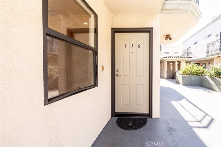 10894 Olinda Street 116, Sun Valley, California 91352