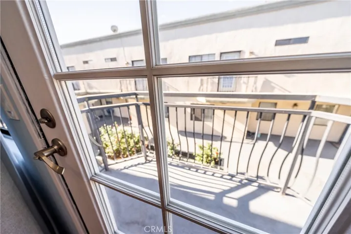 10894 Olinda Street 116, Sun Valley, California 91352