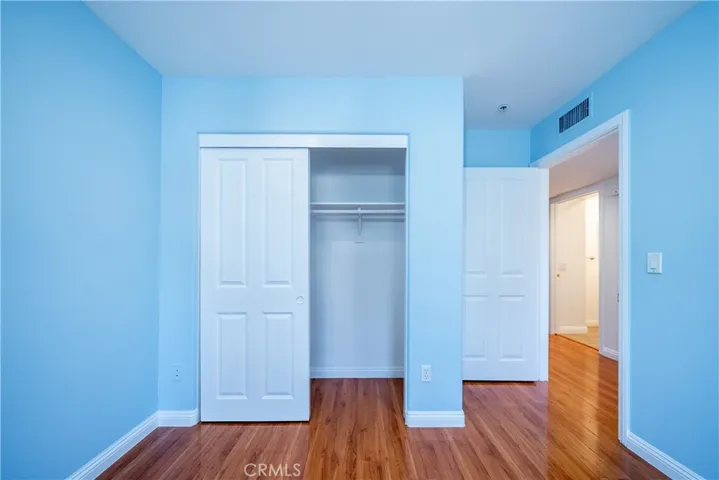 10894 Olinda Street 116, Sun Valley, California 91352