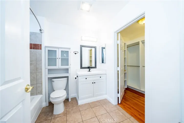 10894 Olinda Street 116, Sun Valley, California 91352