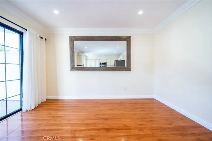 10894 Olinda Street 116, Sun Valley, California 91352