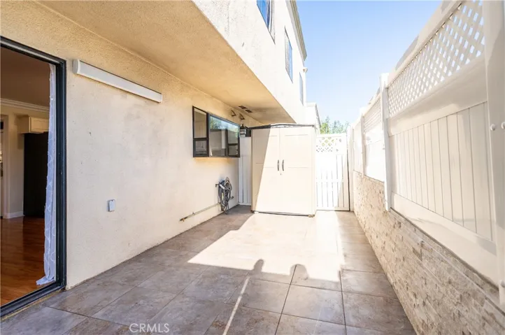 10894 Olinda Street 116, Sun Valley, California 91352