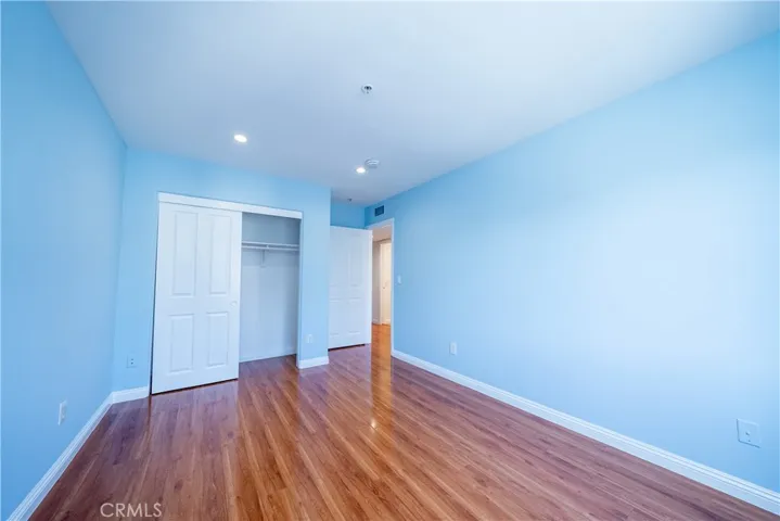 10894 Olinda Street 116, Sun Valley, California 91352