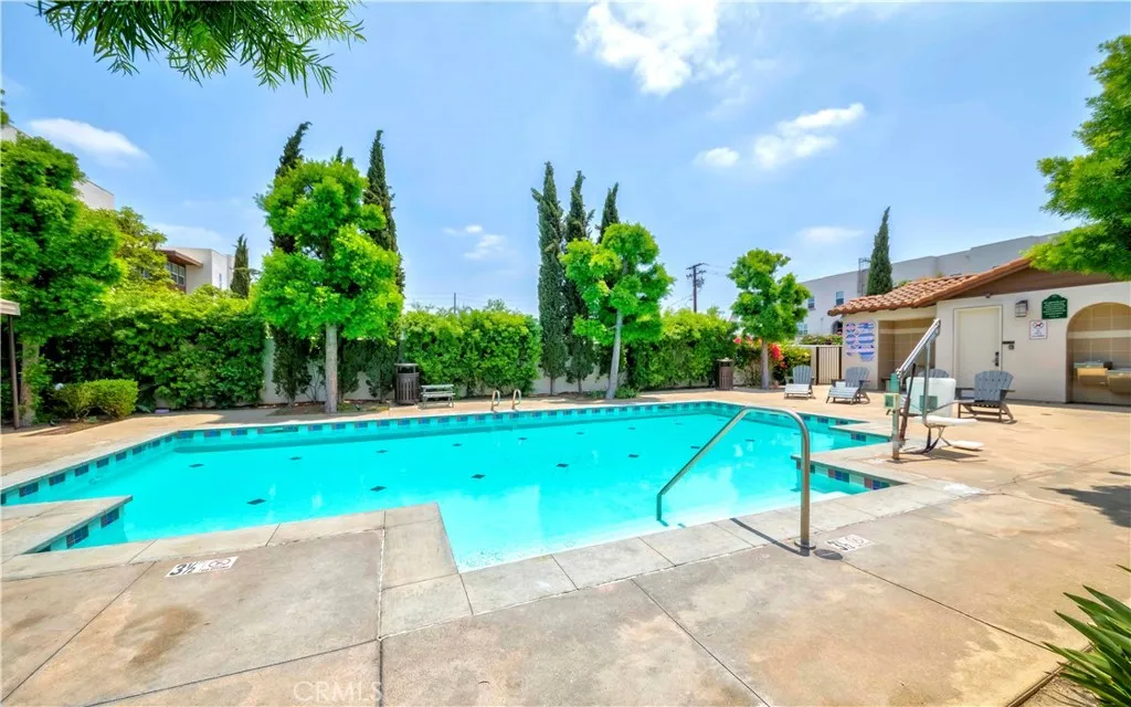 9213 Sunshine Place, Downey, California 90240 home-pic-39