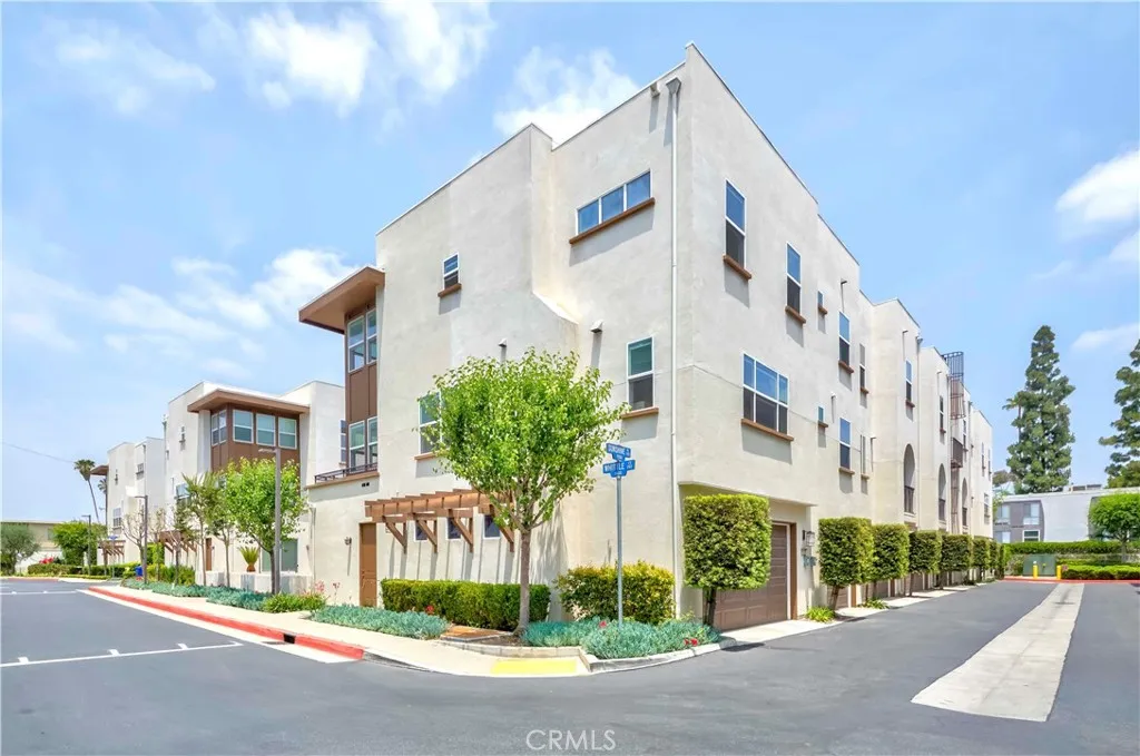 9213 Sunshine Place, Downey, California 90240 home-pic-3