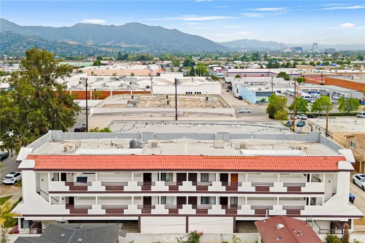 1021 Linden Avenue, Glendale, California 91201