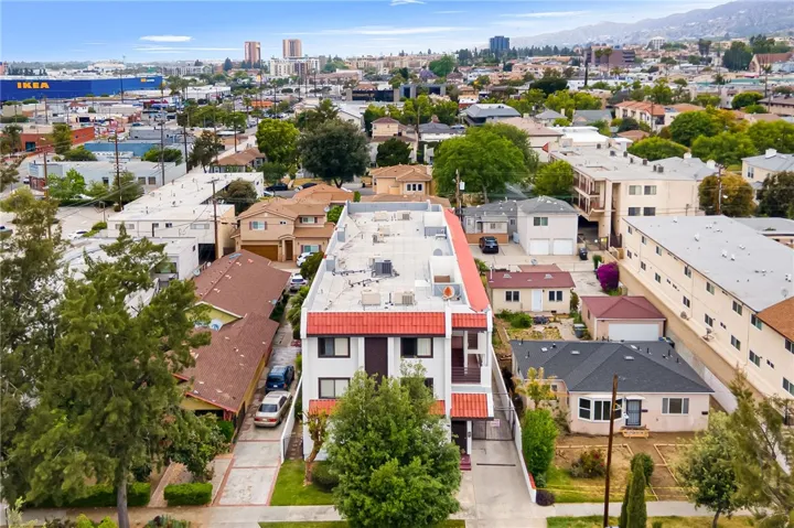 1021 Linden Avenue, Glendale, California 91201