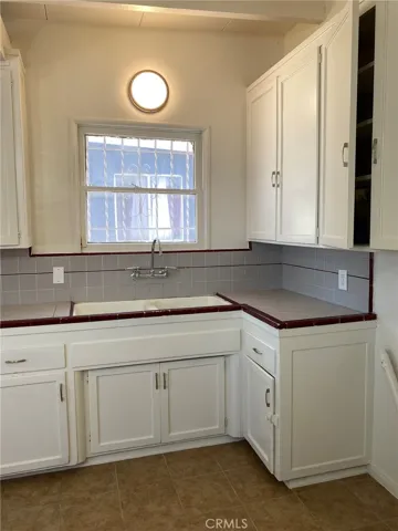 Cozy cooking area.