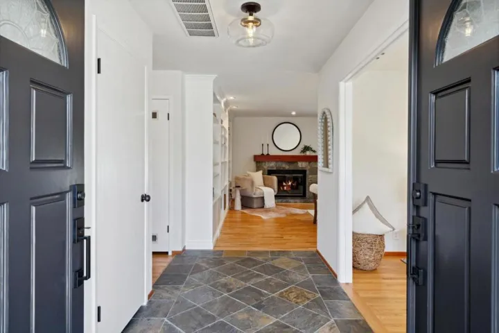 1410 Thunderbird Avenue, Sunnyvale, California 94087