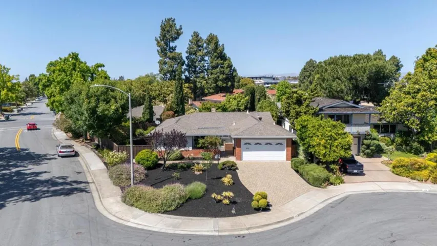 1410 Thunderbird Avenue, Sunnyvale, California 94087
