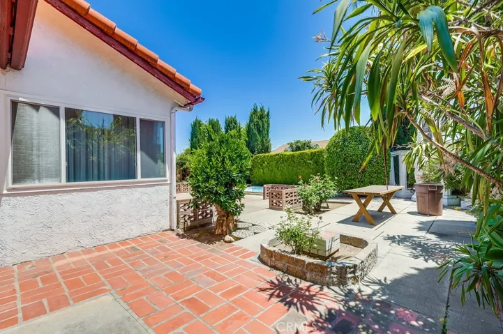 1702 Lark Tree Way, Hacienda Heights, California 91745
