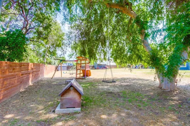 826 Terra Lane, El Cajon, California 92019