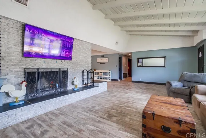 826 Terra Lane, El Cajon, California 92019