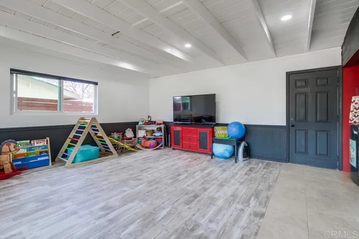 826 Terra Lane, El Cajon, California 92019