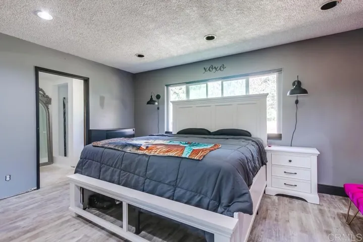 826 Terra Lane, El Cajon, California 92019