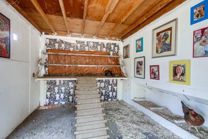 826 Terra Lane, El Cajon, California 92019