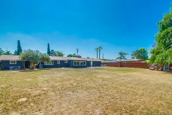 826 Terra Lane, El Cajon, California 92019