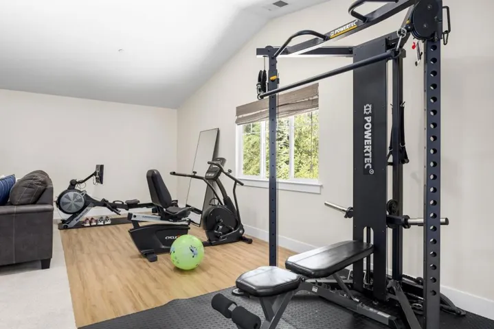 33 Polo Heights Road, Scotts Valley, California 95066