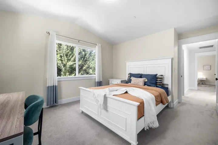 33 Polo Heights Road, Scotts Valley, California 95066