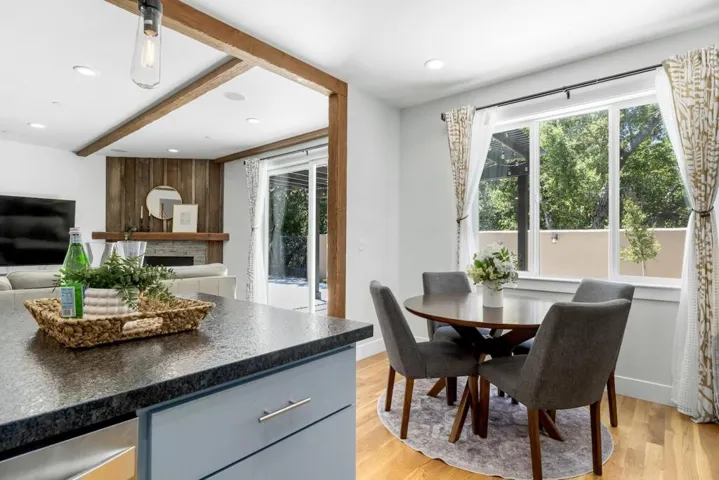 33 Polo Heights Road, Scotts Valley, California 95066