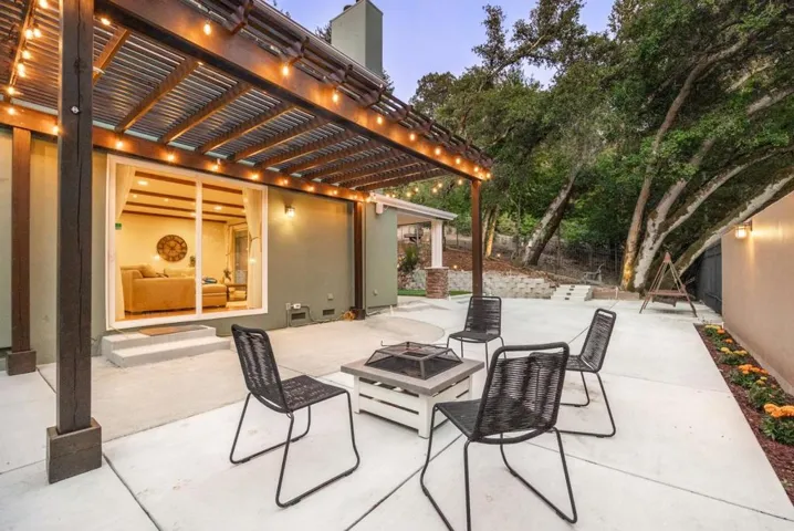 33 Polo Heights Road, Scotts Valley, California 95066