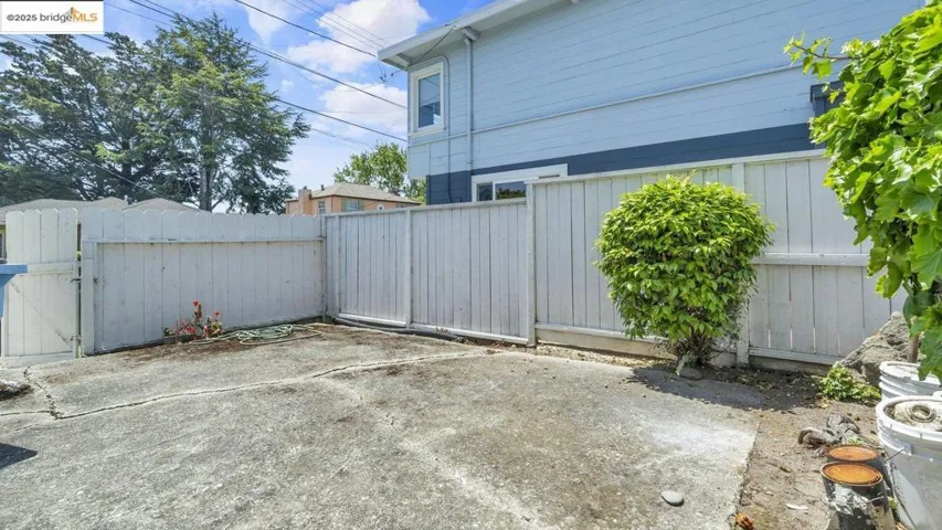 1421 Catherine Drive, Berkeley, California 94702