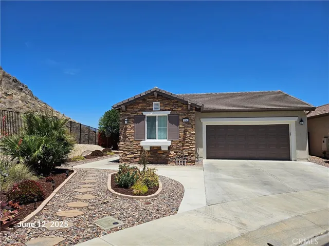 200 Janzen Way, Hemet, California 92545