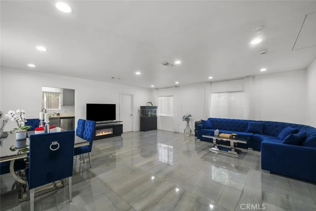 6031 Beck Avenue, North Hollywood, California 91606 home-pic-31