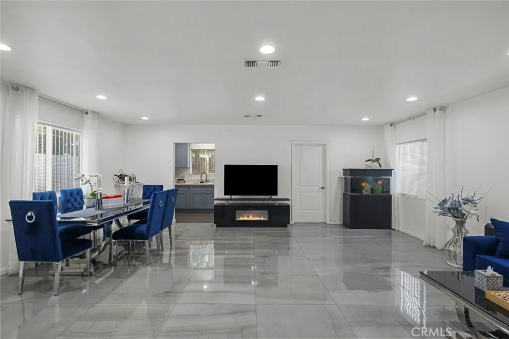 6031 Beck Avenue, North Hollywood, California 91606 home-pic-34