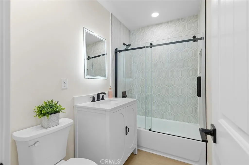 11091 Ranger Drive, Los Alamitos, California 90720 home-pic-14