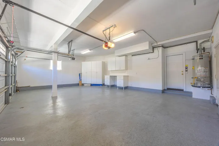 3 Car Garage