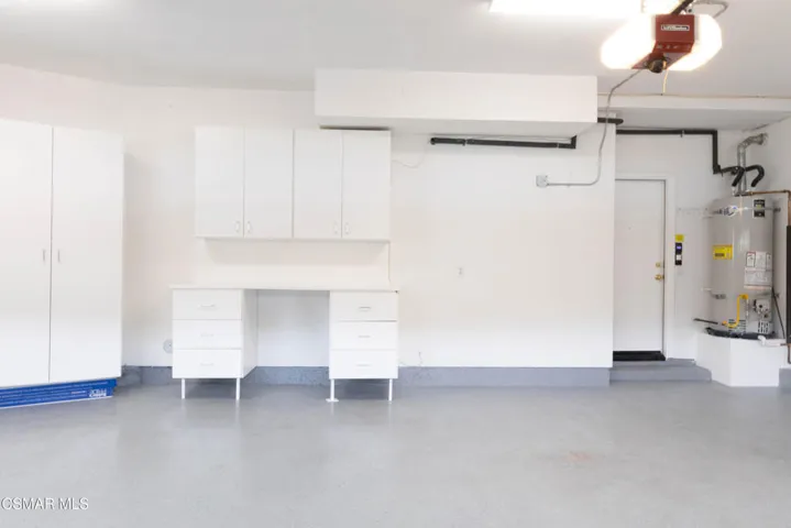3 Car Garage