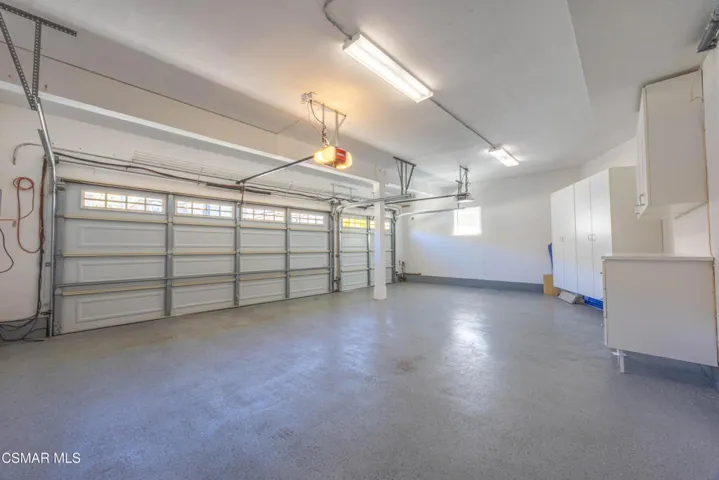 3 Car Garage