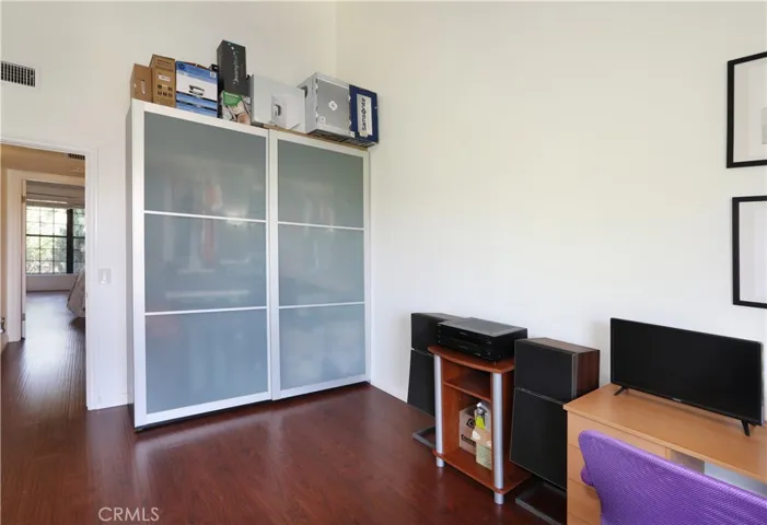 1200 Indiana Avenue 4, South Pasadena, California 91030