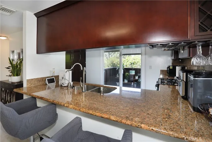 1200 Indiana Avenue 4, South Pasadena, California 91030