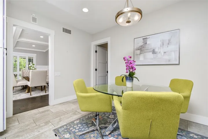 Breakfast Nook