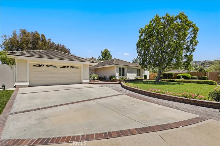 412 S Oakgrove Circle, Anaheim Hills, California 92807